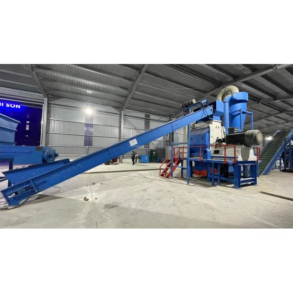 Full Automatic Wood Hammer Mill Advanced Mill Machine for Processed Raw Material C