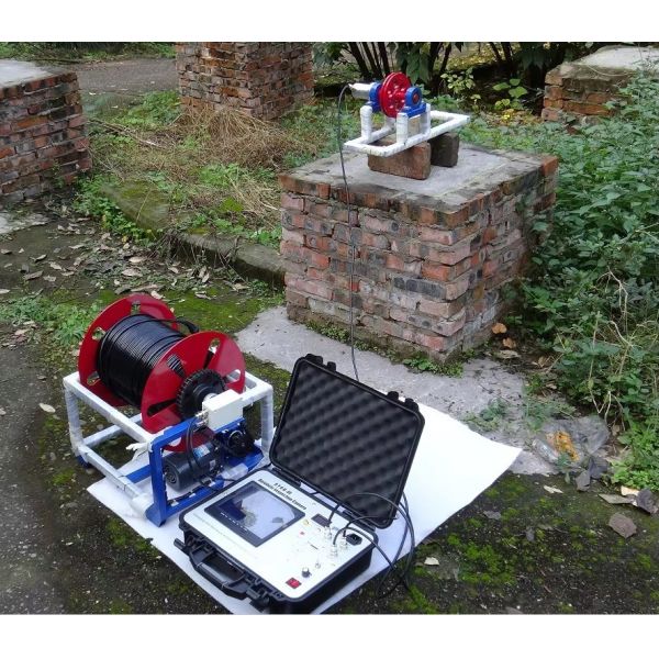 Durable 2000 Meters Depth Range Borehole Inspection Camera with 1024*768 Pixels Screen Display and Sony 1/3 Inch CCD Sensor
