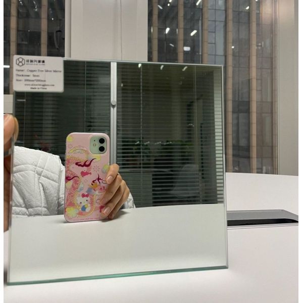 Customized Sheet Glass Prices Mirror Laminated/Insulated/Float/Patterned/Tempered Glass
