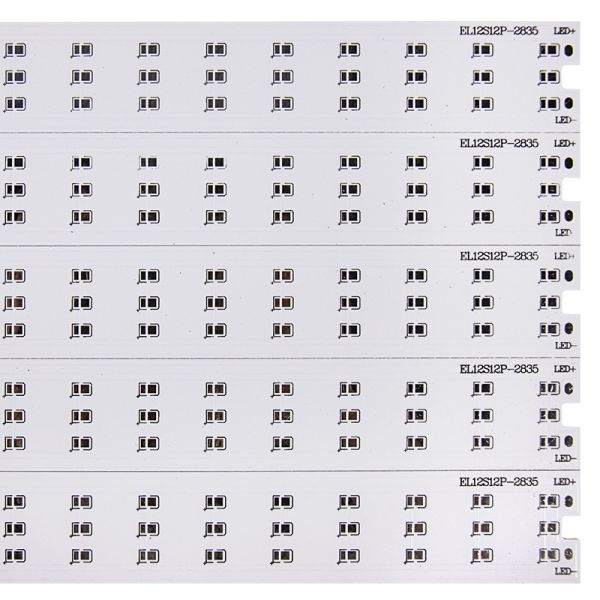 Thick 0.2mm 6mm SMD LED Circuit Board Full Power Floodling Light Source