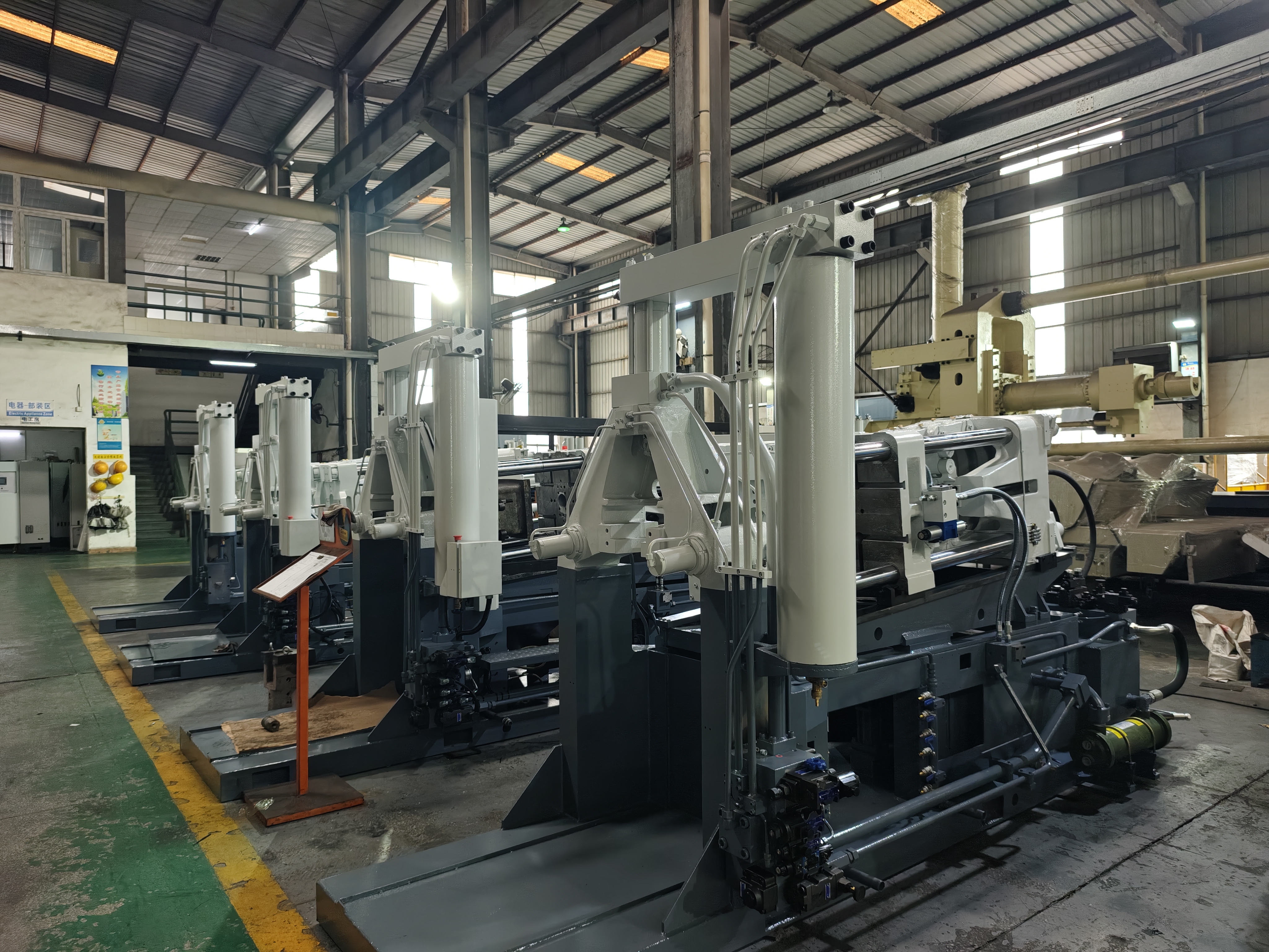 Aluminum Alloy Pot Machine Versatile Cold Chamber Die Casting Machine