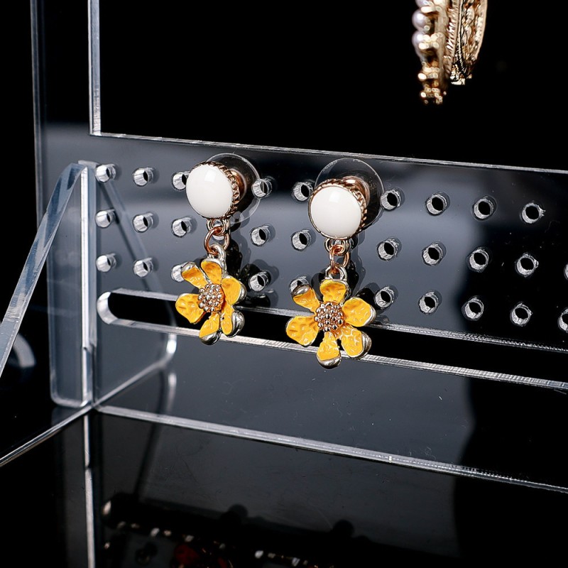 Custom Acrylic Hanging Earring Rack Personalized Table Decoration for Stud Earring Storage Display Standing Type Installation