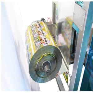 Automatic Snacks Potato Chips Packing Machine Vertical Nitrogen Pouch Packing