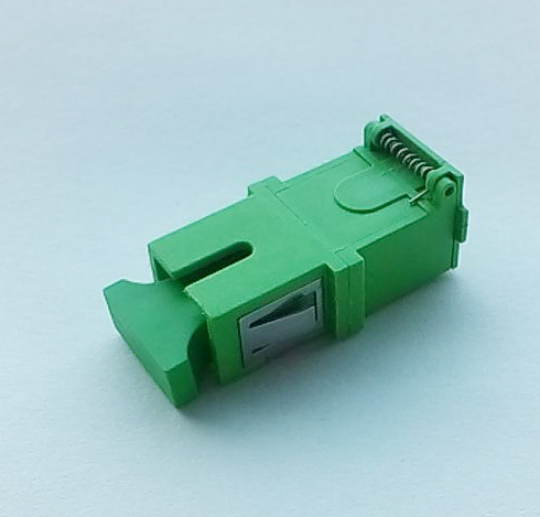 SC / APC simplex shuttered fiber optic adapters Green High Precious Structure