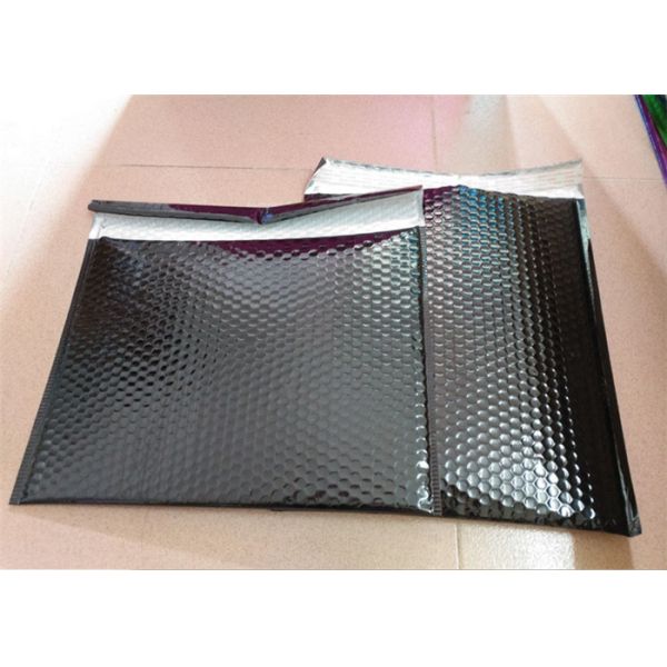 Durable Black Metallic Bubble Mailers Biodegradable Waterproof For Shipping