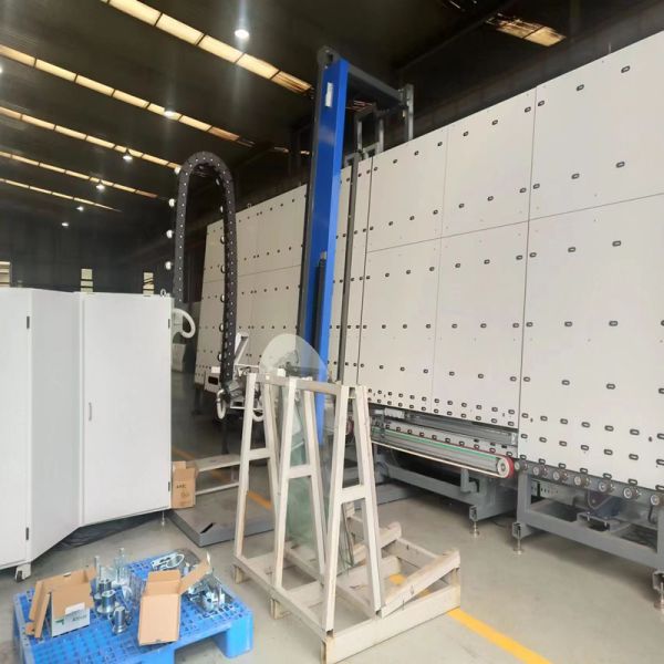 CNC SUPER SPACER EQUIPPED ROBOT