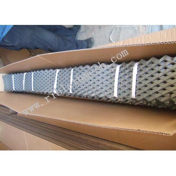 Galvanized Stripmesh Brick Wall Mesh 6.5cm-20cm Width With 0.3mm Thickness
