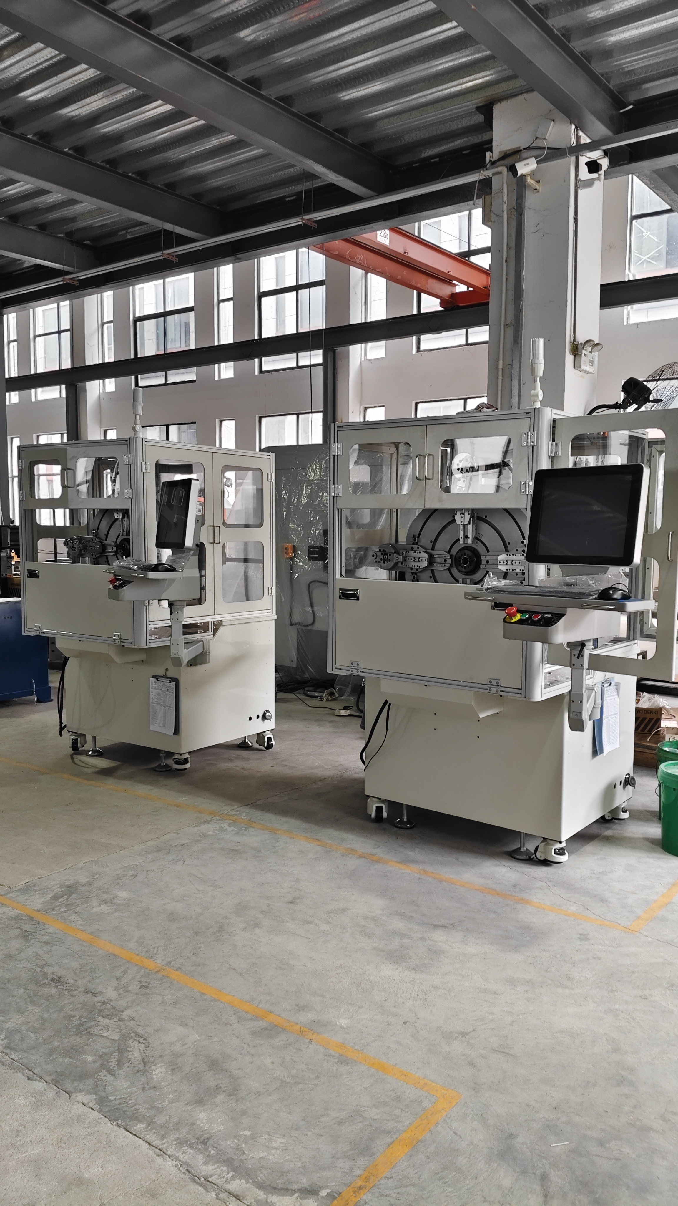 Customized 6-axis camless spring machine 380V Computerized Wire Bending Machine With 1.0 KW Cutter And Angle Rotor