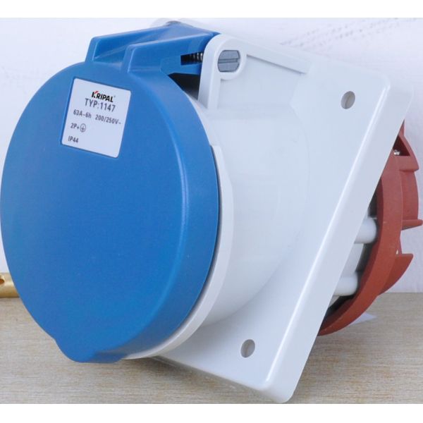 Angled inward tilt 20° IP44 Industrial Power Socket Single or Three Phase 16A,32A,63A 220V-250V; 380V-415V