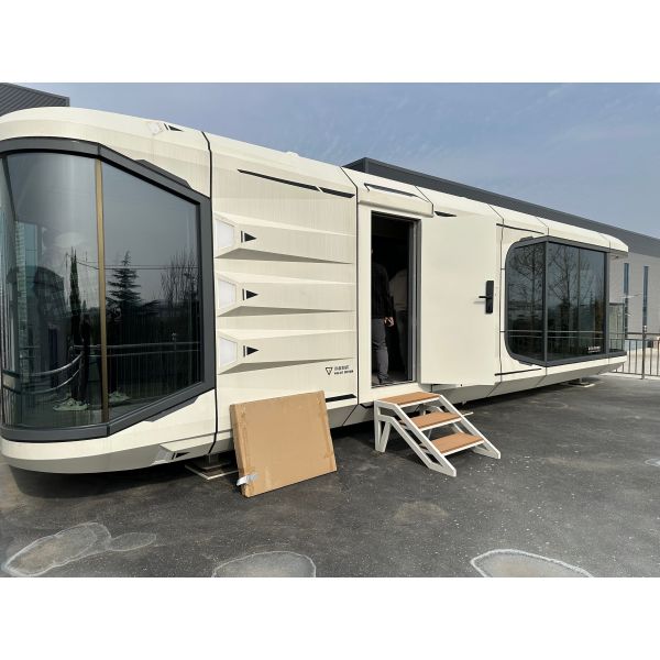 Customized Size Multi-function Intelligent Voice Control Capsule Hotel Tiny Space House for Smart Living