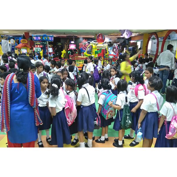 Playfun Coin Operated Arcade Game 42 Inch LCD Outrun Driving Simulator Arcade Games Luxury Outrun Racing Game Machine