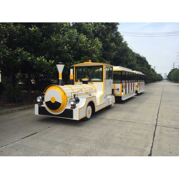 Mini Road Electric Trackless Train For Outside Using Customized Body Color