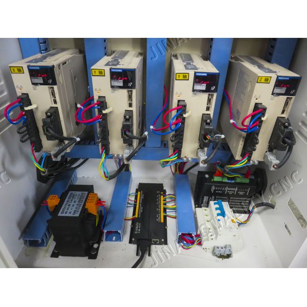 High Efficiency CNC Router Machine 2040 With 4th Rotary Axis For Cabinet Making