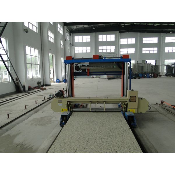 Track Type Horizontal Foam Cutting Machine For Square Mattress / Long Sponge Foam
