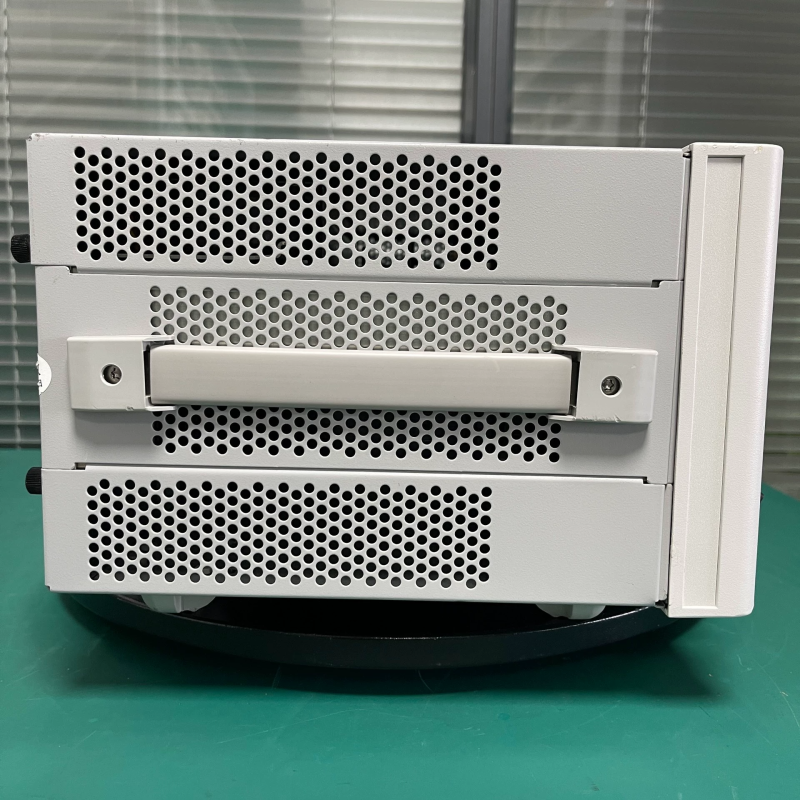 600 W 4Slot Modular Agilent N6705B DC Power Analyzer Mainframe