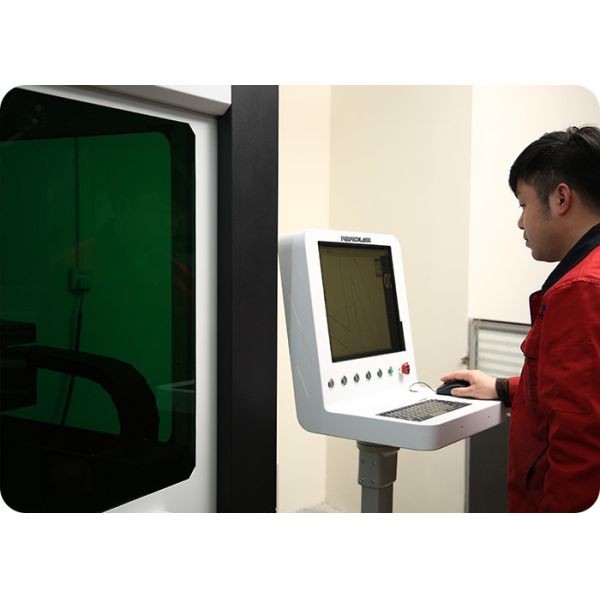 Small Format Fiber Laser Cutting Machine With Offline Movement Control