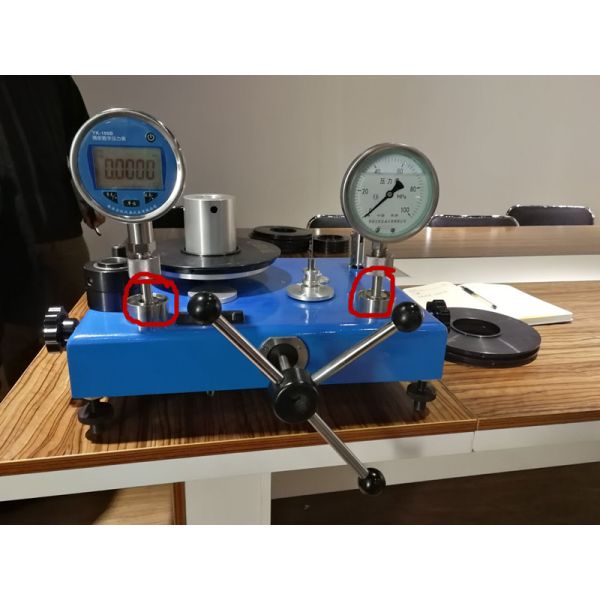 Precision Dead Weight Tester Piston Pressure Gauge Calibrator