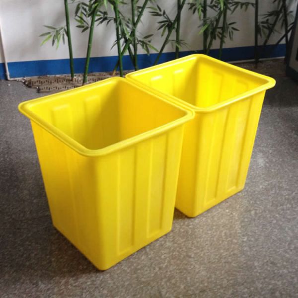 Hard K180 Large Square Plastic Containers Internal Liner And Recycling Multi Color