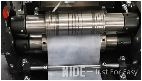 insulation paper cutting machine.jpg Automatic Dc Motor Insulation Paper Cutting Machine With Punching Hole