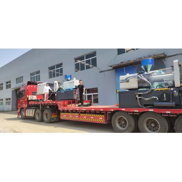 25-80mm Screw Diameter Plastic Chair Moulding Machine Versatile
