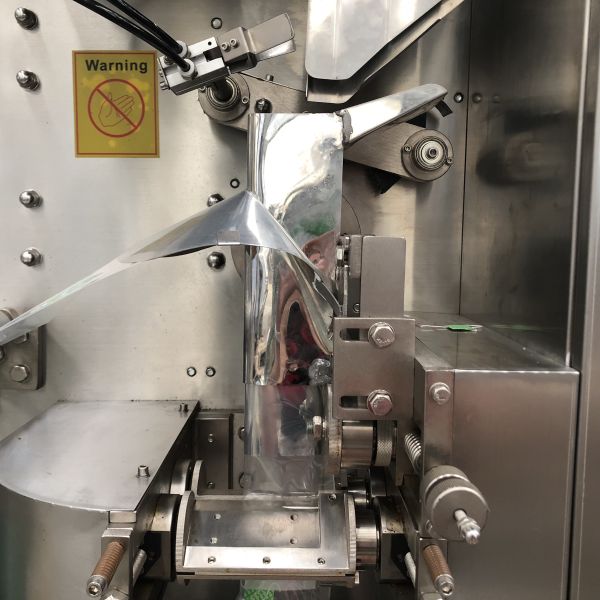 High Speed 3/4 Sides Seal Tea Bag Equipment , Automatic Tea Bag Packaging Machine