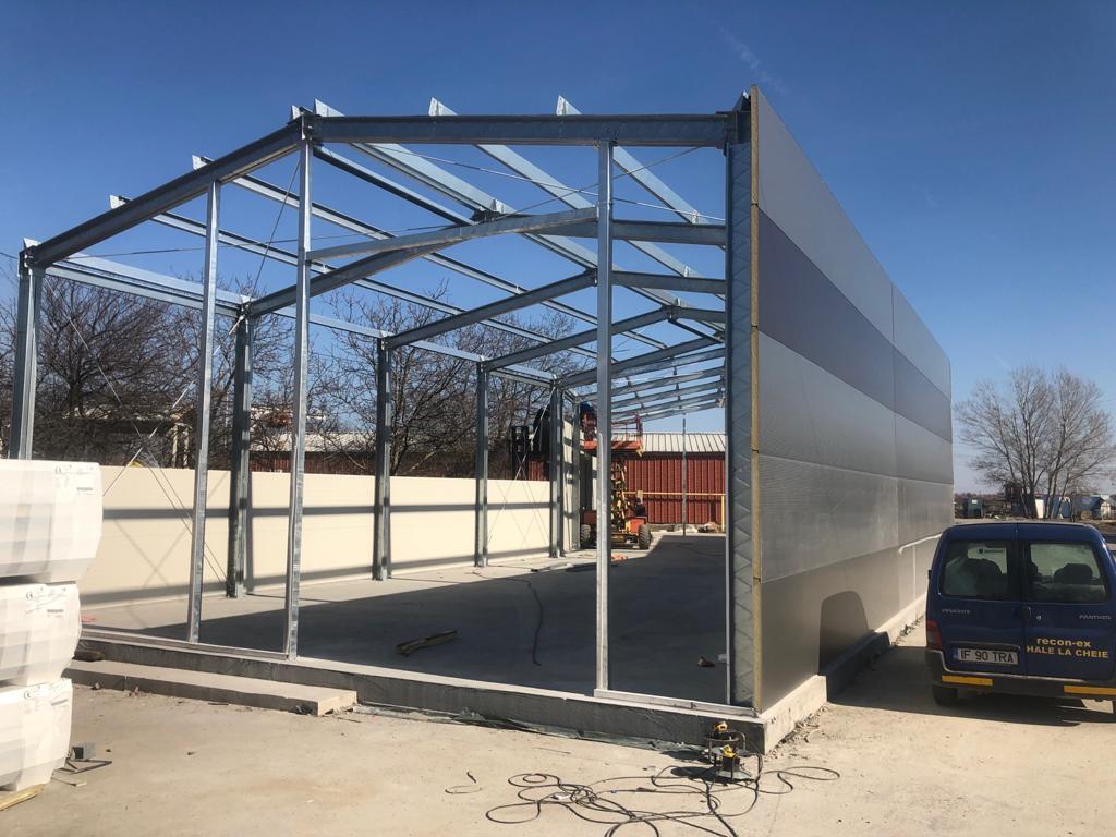 Quick Assembly Eco-friendly High Strength Light Steel Structure Mini Storage Warehouse