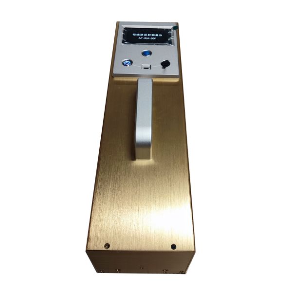 QD Measurement range 0-400 Mcd M² lx Retroreflector Meter Repeatability measurement error below 3 percent Overall volume 700mm X 135mm X 115mm
